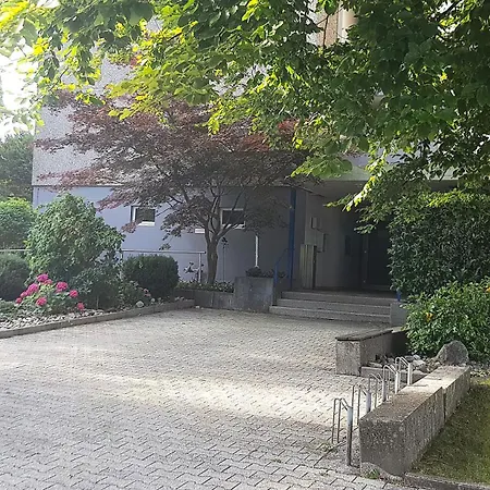 Bodensee Urban Living - Balkon & Parkplatz דירה *